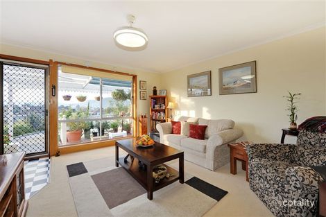 2/10 Lichan Pl, Glenorchy, TAS 7010