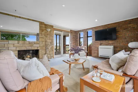 Property photo of 178 Ridgley Highway Romaine TAS 7320