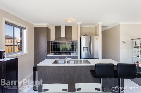 Property photo of 7 Treeleaf Avenue Point Cook VIC 3030