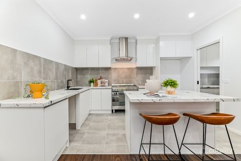 Property photo of 2/16 Knell Street Mulgrave VIC 3170