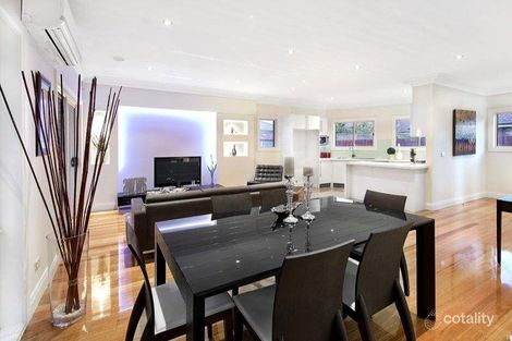 Property photo of 2/246 Lawrence Road Mount Waverley VIC 3149