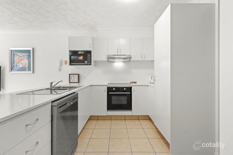 Property photo of 7/129-131 Currumburra Road Ashmore QLD 4214