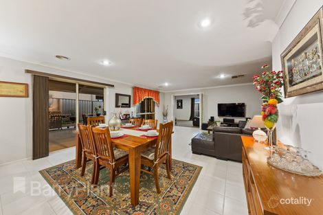 Property photo of 3 Cunningham Chase Burnside Heights VIC 3023