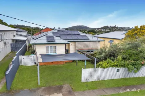 57 Holland Rd, Holland Park, QLD 4121