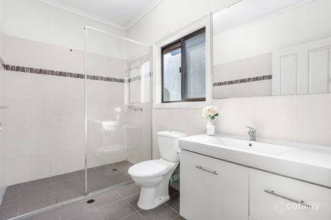 Property photo of 2/158 Greencamp Road Wakerley QLD 4154