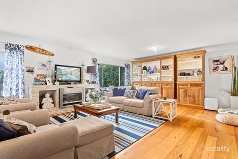 Property photo of 4 Adelaide Place Shellharbour NSW 2529