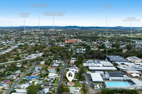 Property photo of 35 Bulgin Avenue Wynnum West QLD 4178