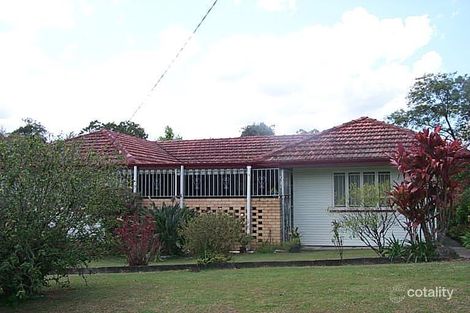 27 Scholfield St, Holland Park West, QLD 4121