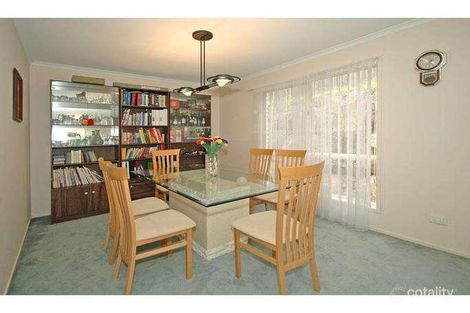 Property photo of 28 Ridgeview Street Carindale QLD 4152