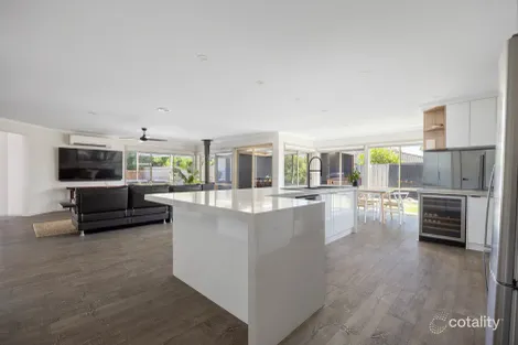 Property photo of 7 Silver Wattle Close Capel Sound VIC 3940