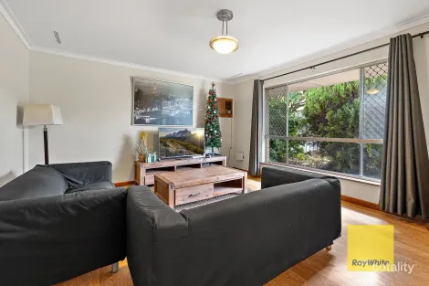 Property photo of 9 Lunar Way Beckenham WA 6107
