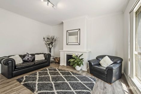 Property photo of 1/28 Ivy Street Hampton VIC 3188