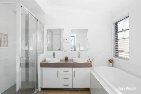 Property photo of 42 Olympia Avenue Pacific Heights QLD 4703