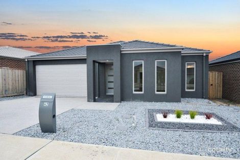 42 Dunraven Cres, Doreen, VIC 3754