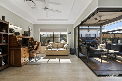 Property photo of 44 Velvet Way Palmview QLD 4553