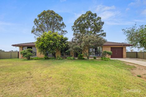 100 Fairey Rd, South Windsor, NSW 2756