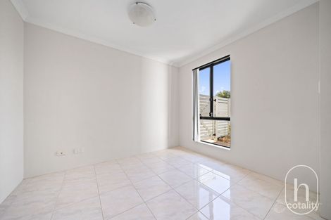 Property photo of 34 Burnsall Way Darch WA 6065