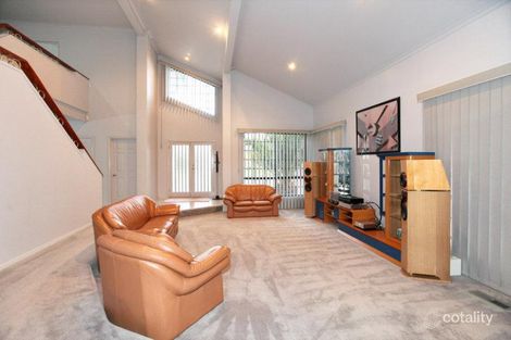 Property photo of 4 Hermitage Drive Greenvale VIC 3059