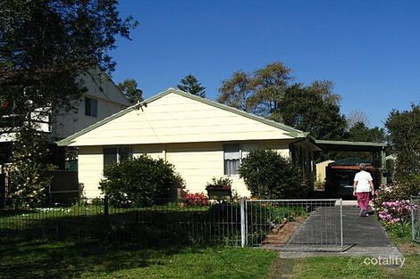 30 Narrawa Ave, Erina, NSW 2250