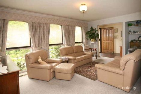Property photo of 25 Excalibur Avenue Glen Waverley VIC 3150