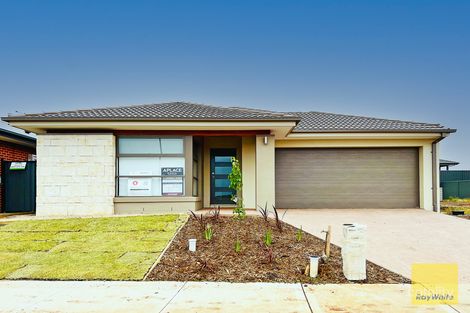 Property photo of 31 Doma Drive Truganina VIC 3029