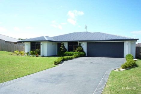 110 Allan Ave, Glass House Mountains, QLD 4518