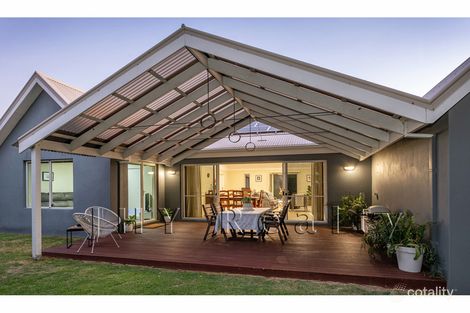 Property photo of 54 Spindrift Cove Quindalup WA 6281