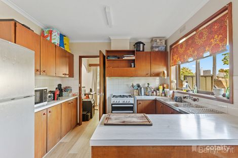 Property photo of 4 Rodney Street Flora Hill VIC 3550