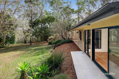 32 Whiteside Rd, Whiteside, QLD 4503