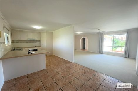 Property photo of 3 Laguna Court Urangan QLD 4655