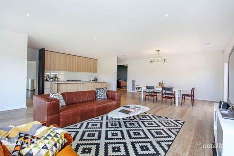 39 Castletown Bvd, Weir Views, VIC 3338