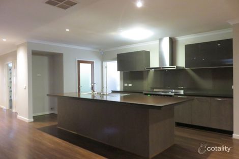 Property photo of 57 Serenity Way Craigieburn VIC 3064