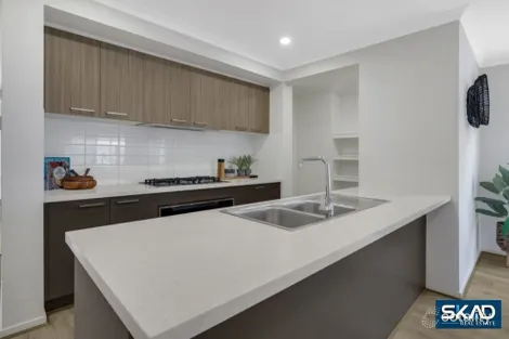 Property photo of 12 Bunting Crescent Kalkallo VIC 3064