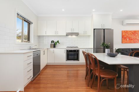 Property photo of 2/22 Irvine Street Pascoe Vale VIC 3044