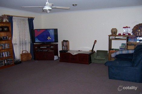 Property photo of 12 Quandong Place Pinjarra WA 6208