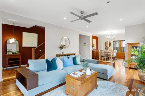 Property photo of 18A Naples Street Mornington VIC 3931