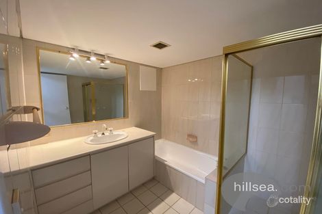 Property photo of 8/48 The Esplanade Paradise Point QLD 4216