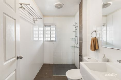 Property photo of 2/64 Gellibrand Street Clayfield QLD 4011