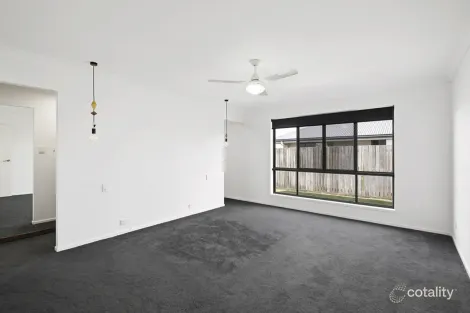 Property photo of 17 Abbey Street Cranley QLD 4350