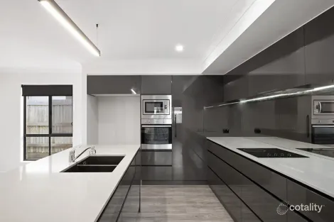 Property photo of 17 Abbey Street Cranley QLD 4350