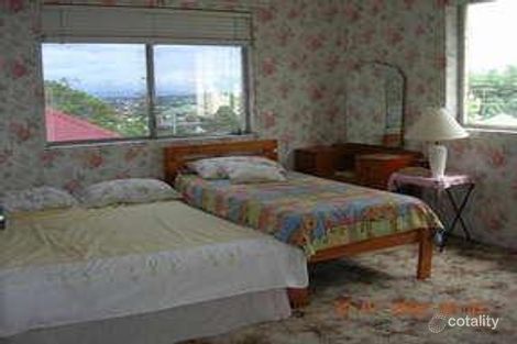 Property photo of 1/8 Lisson Grove Wooloowin QLD 4030