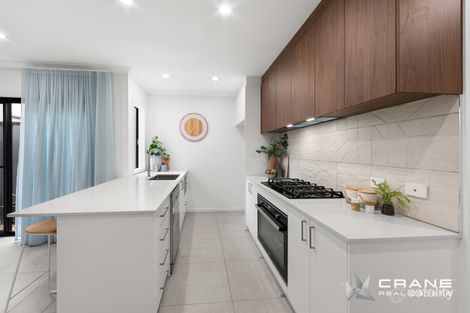 Property photo of 11 Kirkstead Grove Craigieburn VIC 3064