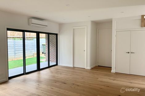 Property photo of 4B Janfourd Court Mount Waverley VIC 3149