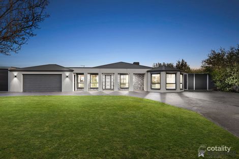 Property photo of 20 Runnymeade Lane Brookfield VIC 3338