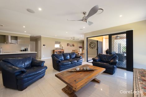 Property photo of 5 McRae Court Heritage Park QLD 4118