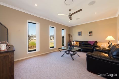 Property photo of 5 McRae Court Heritage Park QLD 4118