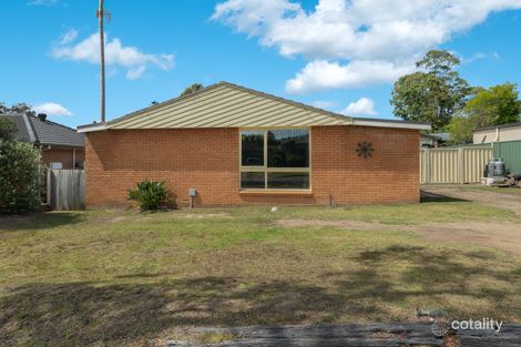 Property photo of 21 Monk Crescent Bomaderry NSW 2541