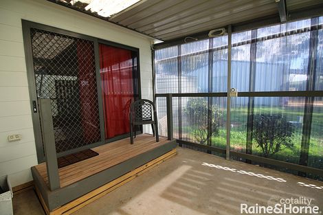 Property photo of 27 Benjamin Road Poonindie SA 5607