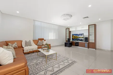 Property photo of 13 Bundara Street Beverly Hills NSW 2209