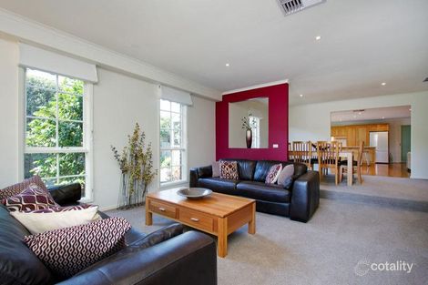 15 Mont Ct, Vermont South, VIC 3133